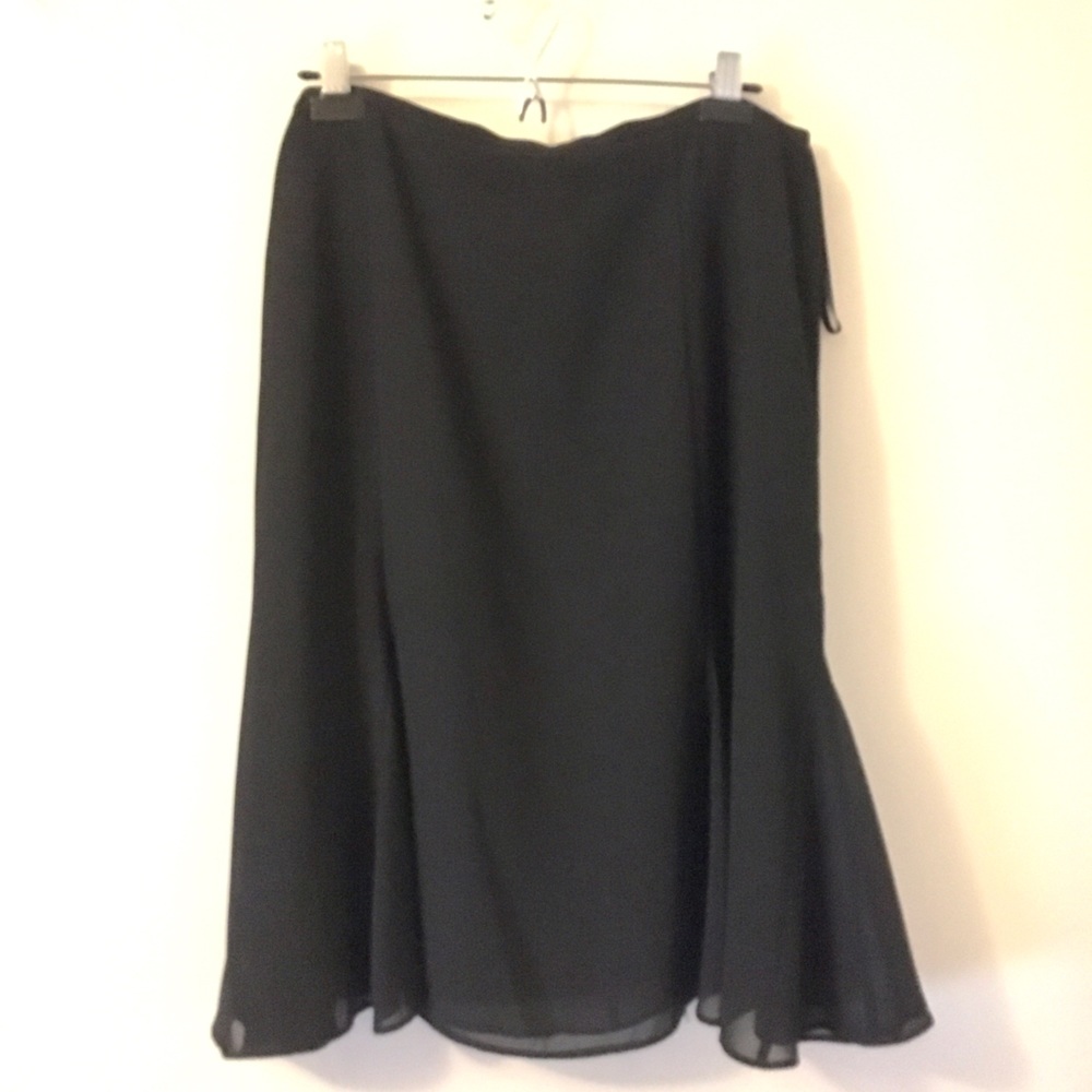 Women’s Skirt